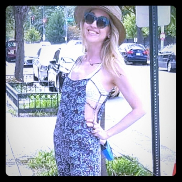 SOLD - Picture 4 of 8